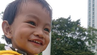 MUSTACHE AND BEARD - HUJAN KEMARAU (DOKUMENTER) TUAN RUANG X ROZAQH ADLI NUGRAHA