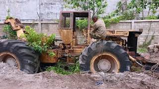 proses memotong alat berat kehutanan jadi besi tua