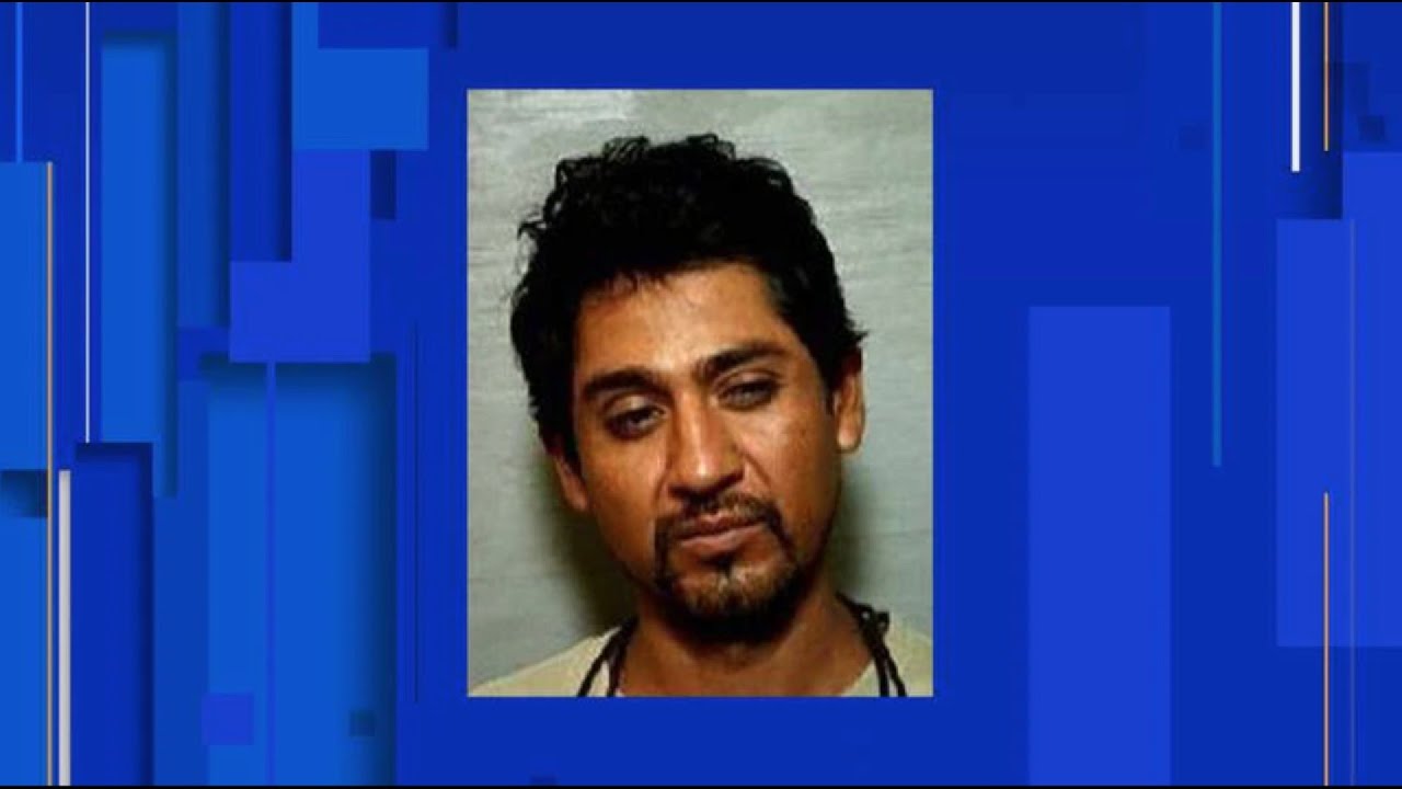 San Antonio police seeking help to find suspect in murder case - YouTube