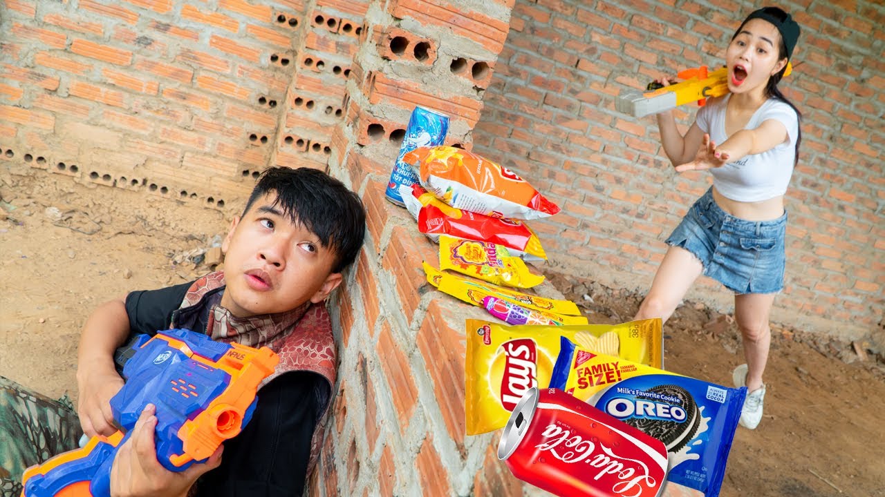 Beautiful Girl Nerf Guns Fight Criminal Food Thief Battle | Action Nerf War