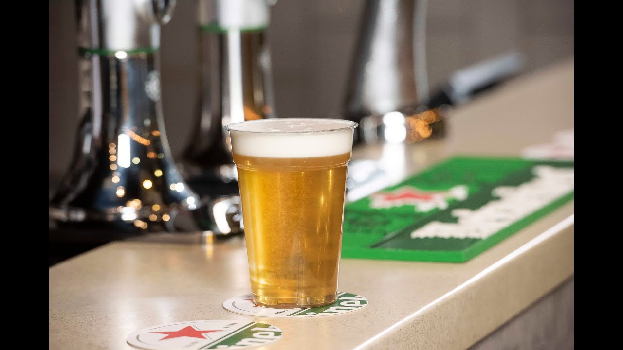 HEINEKEN - How to score the perfect pint on matchday