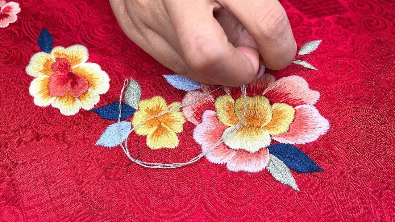 flower embroidery Hand embroidery YouTube