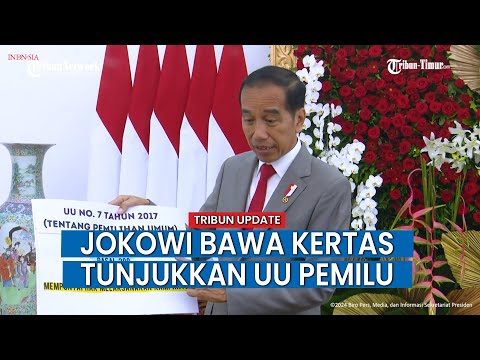 Jokowi Tunjukkan UU Pemilu yang Bolehkan Presiden dan Wapres Ikut Kampanye