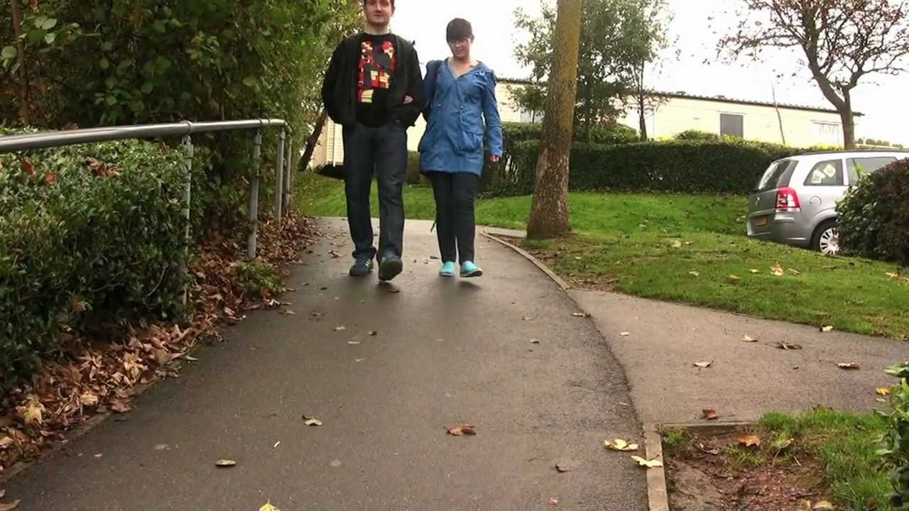 Vampire Weekend - Holiday, (UNOFFICIAL VIDEO)