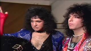 Gene Simmons & Paul Stanley Look Back on Tipper Gores PMRC, and Parental Advisory Labels @UploadRecords