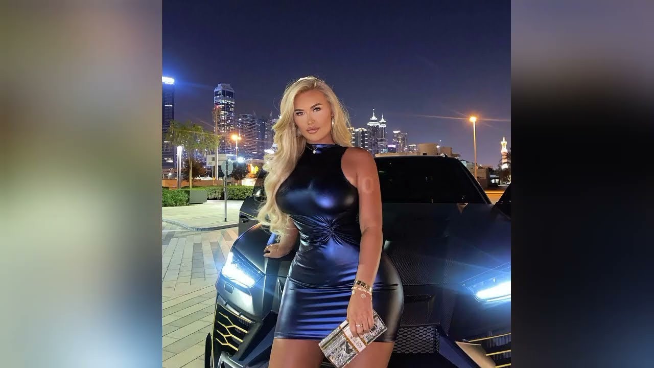 Sophieeoneill...Biography,age,weight,relationships,net worth,Curvy