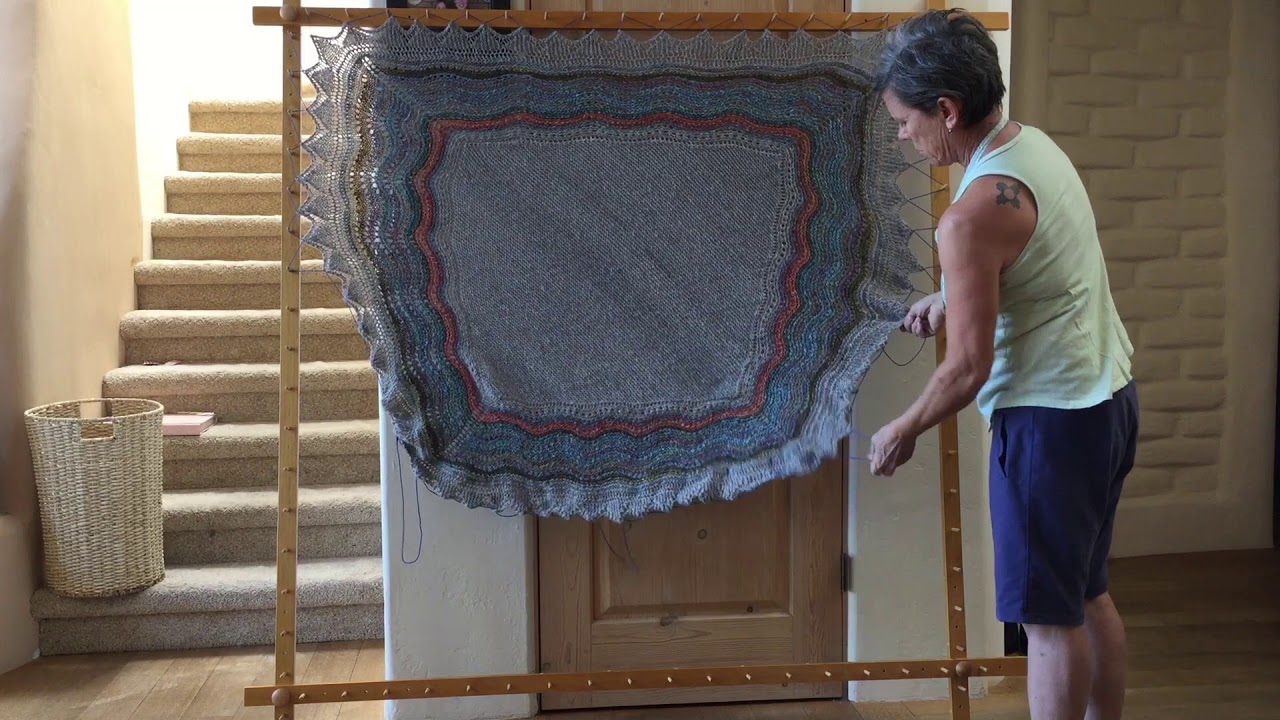 Stretching the Hansel Hap