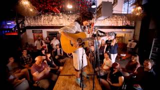 Valerie June "Workin' Woman's Blues" Live at The Sessions Factory powered by Neuro Sonic