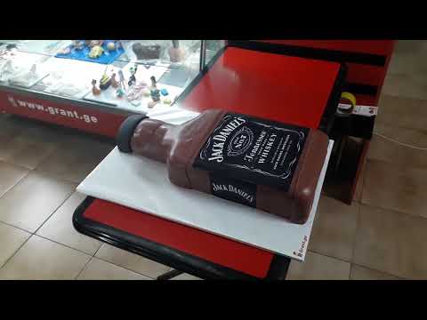 ტორტი ვისკის ბოთლი \"ჯეკ დანიელსი\