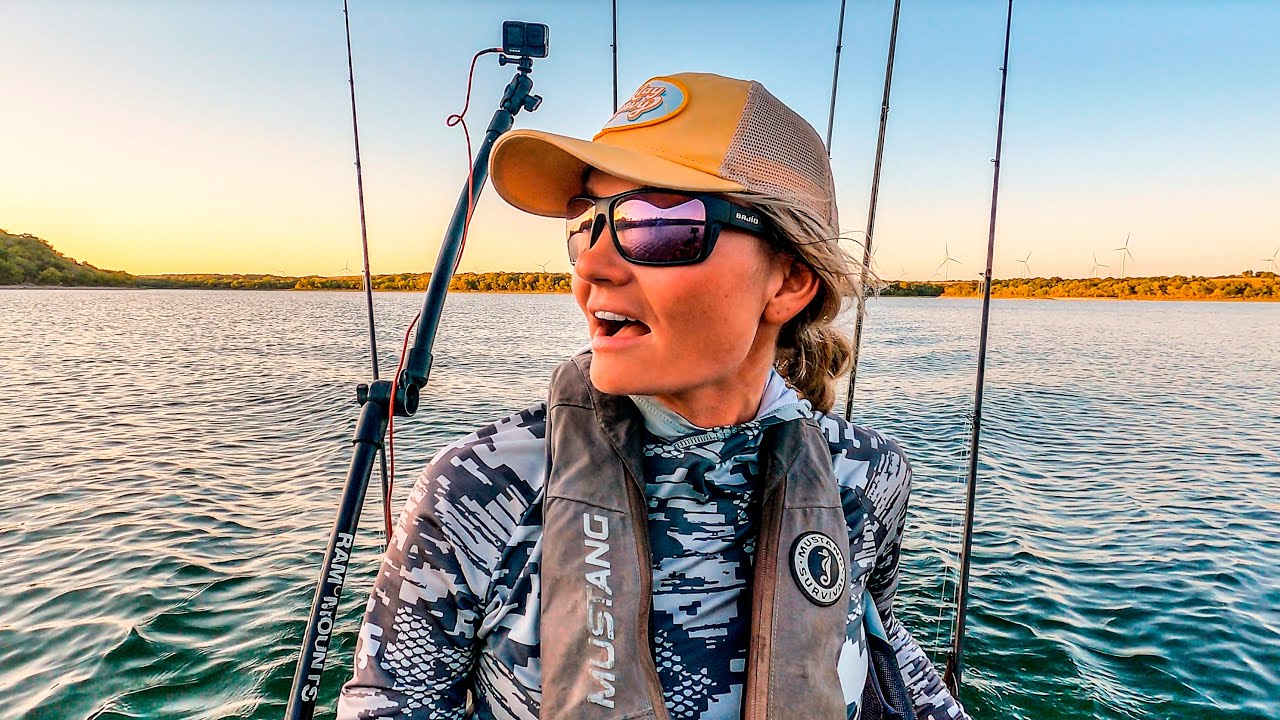 KAYAK Fishing an ELECTRIC ONLY lake (We had it to ourselves!)