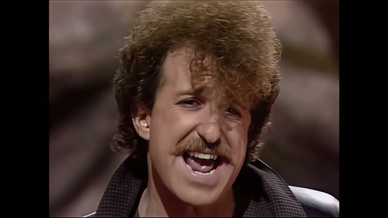 Matthew Wilder - Break My Stride - YouTube