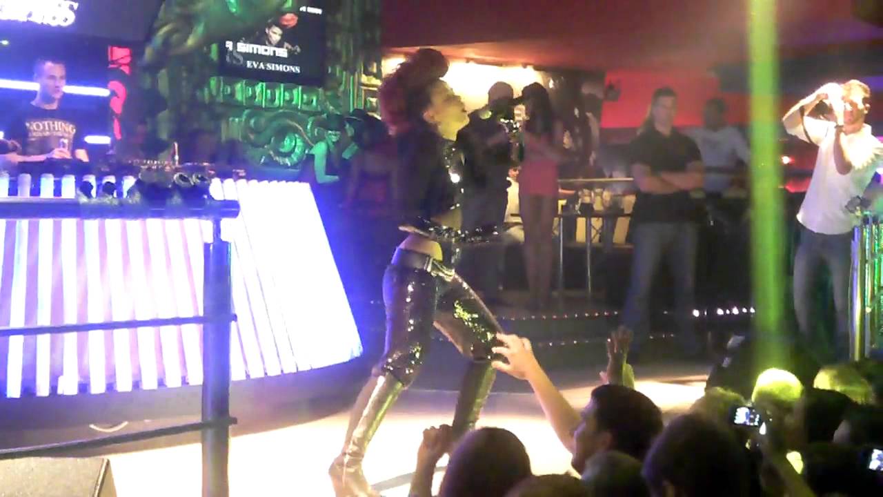 Azteka Eva Simons 03.07.2011 dragon ball z kakarot