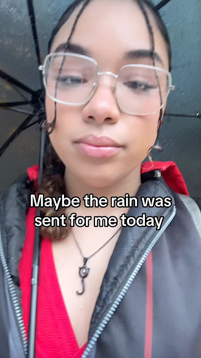 In the Rain🐞🐈‍⬛ #shorts #miraculous #miraculousladybug #mlb #ladybug #chatnoir #jazzybug