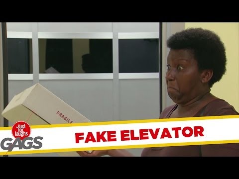 fake-elevator-makes-people-go-crazy