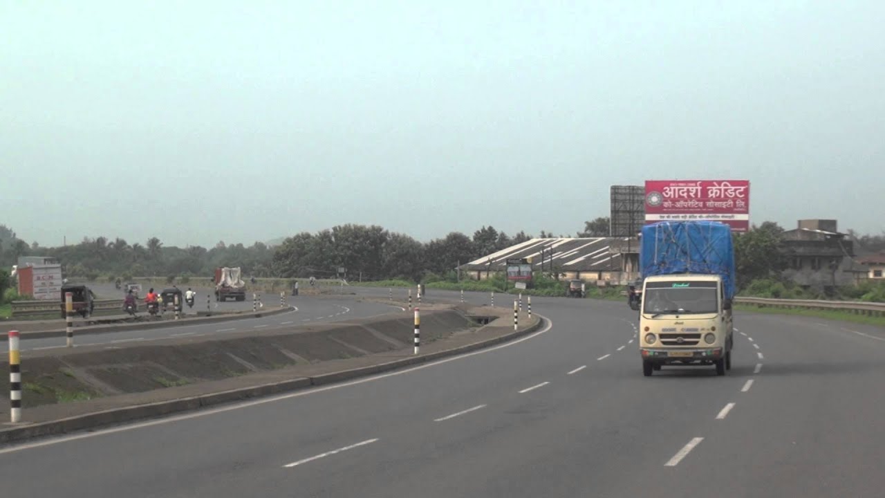 Taste of Mega Mumbai - Ahmedabad National Highway 8 (NH8) near Vapi