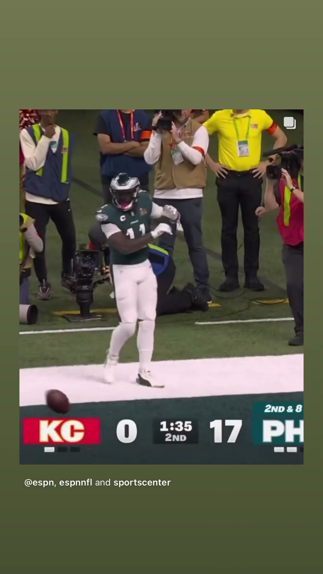Hurts lets it go #hoodnews #philadelphiaeagles #chiefs #jalenhurts #ajbrown #trending #superbowl #us