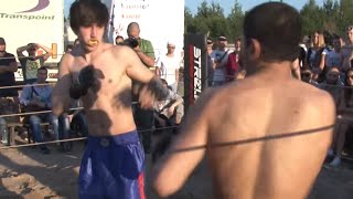 Latino man's in MMA fights from Russian.