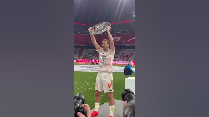 Kane scores before lifting first major trophy!