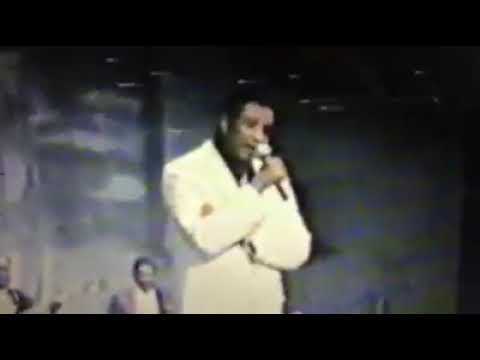 الامبراطور وردي كلمة في حق ابو عركي البخيت وأغنية اماسي الغربة من حفل مسرح البالون 1994