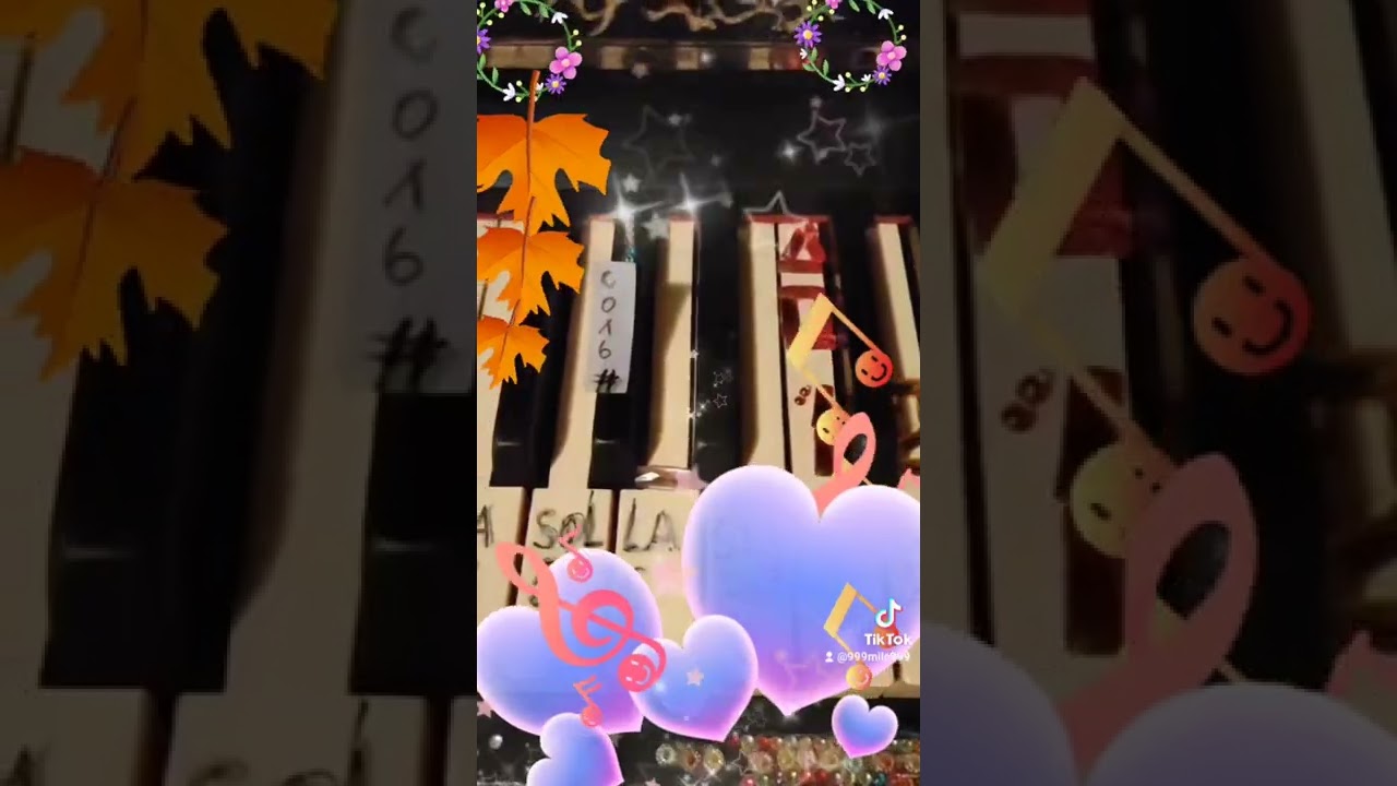 Серёжка с Малой Бронной и Витька с Моховой В полях за Вислой сонной ...