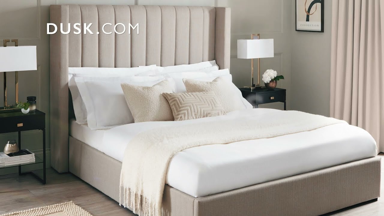DUSK.com on X: We just can't decide between them! The Manhattan quilt in  Putty or Silver? #LoveDusk #Manhattan #Bedding #bedgoals #homedecor   / X