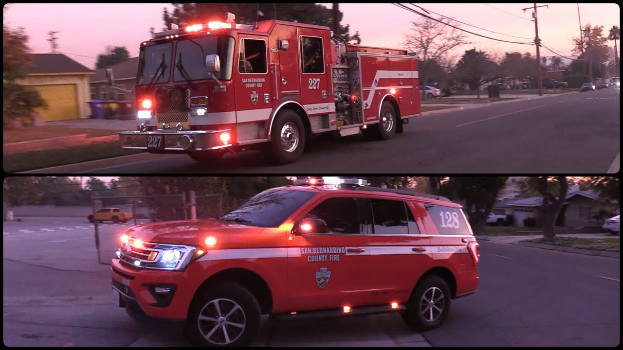 (Автомобильный узел Маунтин-Вью) Прибытие бригады по ликвидации последствий пожара, вызванного не...