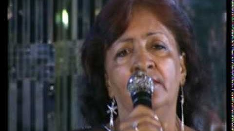 GORRIÓN DE NIDO AJENO - LUZ MARÍA "LA DAMA DEL DESPECHO"