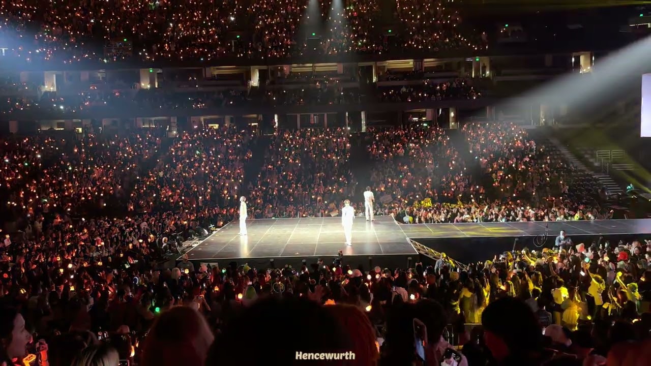 NCT DREAM SORRY HEART, PUZZLE PIECE, CHEWING GUM, ANL STAGE THE DREAM SHOW 2 LOS ANGELES 230418