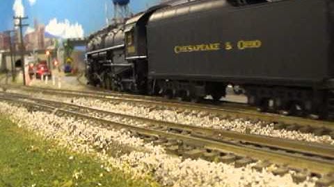 A1 HO Model Train Layout  PARF Memories Ten  "Grade Crossing Fun"