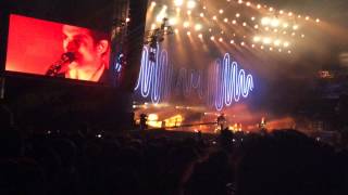 Arctic Monkeys - Don't Sit Down 'Cause I've Moved Your Chair (Rock en Seine 2014)