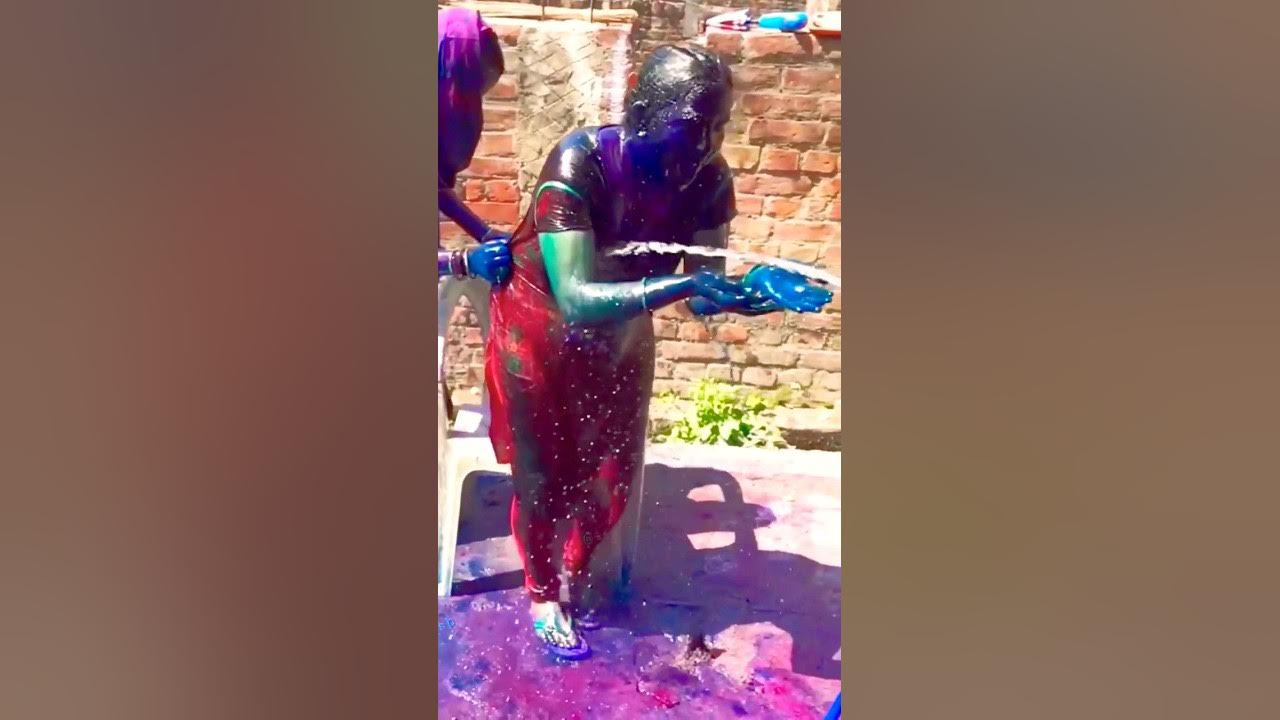 Bhabhi ke saath Holi Masti#shorts - YouTube