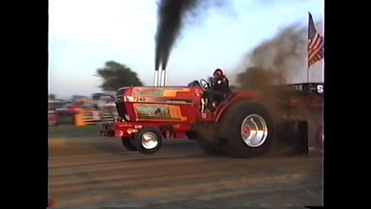 Hoosier State Tractor Pulling Association 1994 Monrovia, Indiana 5,500