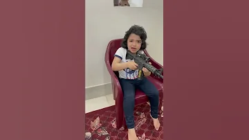 لما تلاقى ابنك بيلعب ببجى مع كائنات غريبه حسام مصطفى 