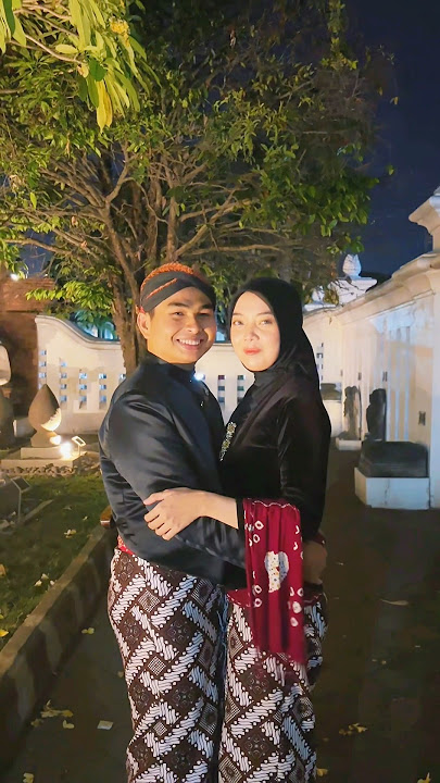 Nyium istri ❌ Nyium pak amir ✅