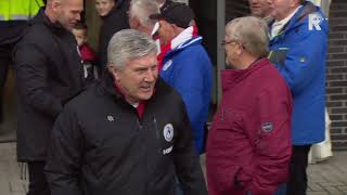 Dick Advocaat Met Applaus Ontvangen Op Eerste Training Dick Advocaat Met Applaus Ontvangen Op Eerste Training