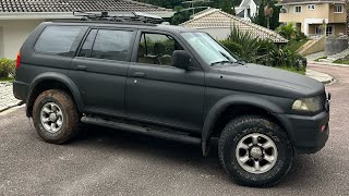 Detalhes da Pajero Sport 3.0 V6 4X4. O famoso caveirão bruto.