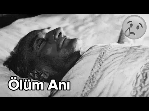 Atatürk'ün Ölüm Anı...😢