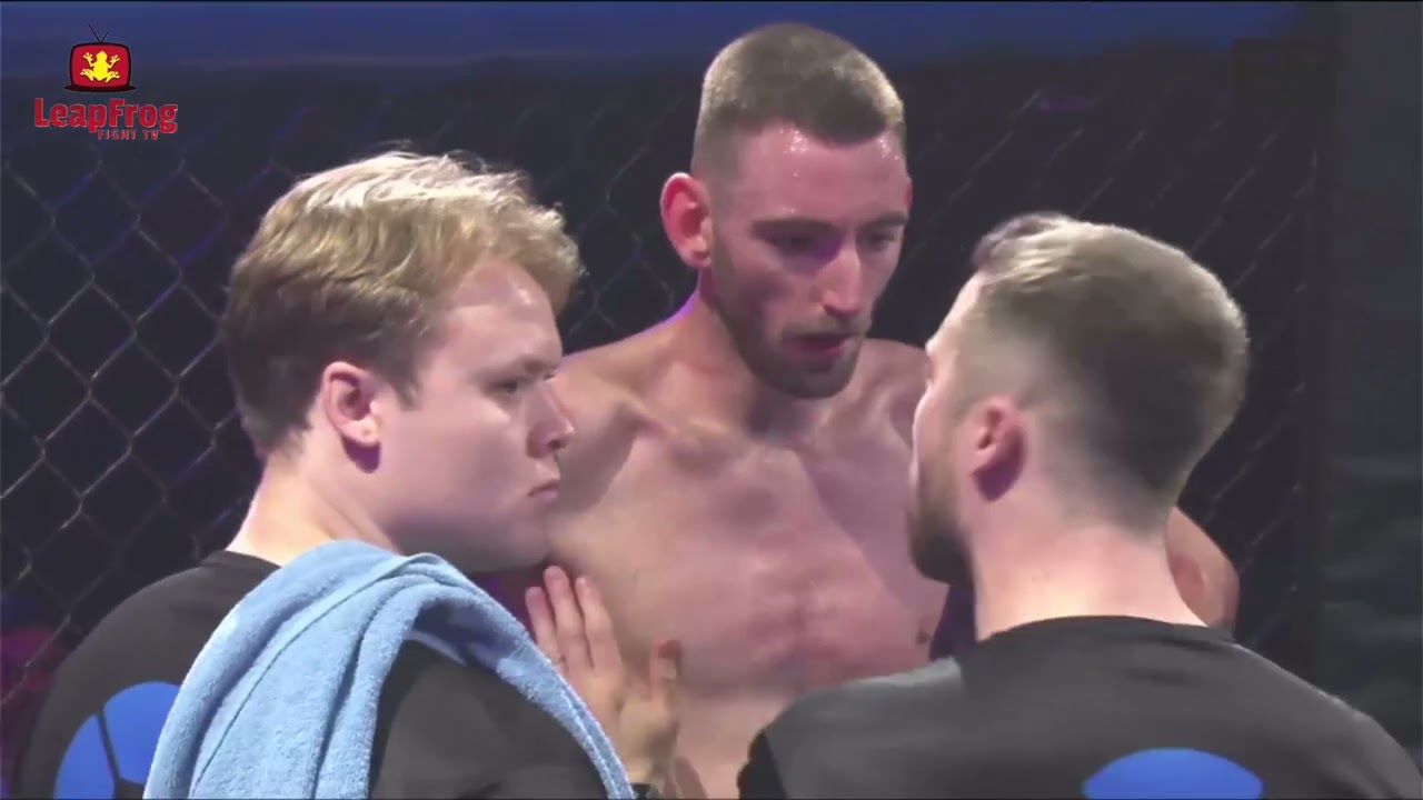 Zak Halil vs Connor Kelly