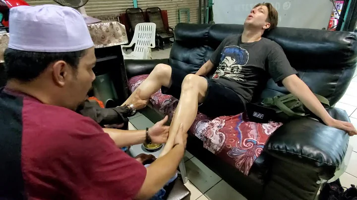 Two Masters! "Reflexology" FOOT MASSAGE  Johor Bah...