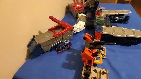 Titans Return Autobot City Full Base Mode