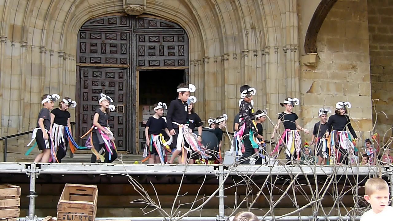 Ikastolako jaialdia: 50 urte (LH3)