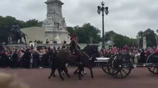 Meeting Cloe Couture And The Queen