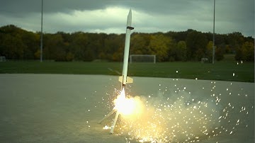 1,80 meter hoge raketten in slow motion - The Slow Mo Guys