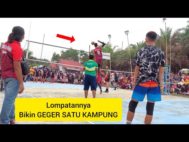 Kolaborasi Nanang pon Sumut, Irwansyah, kisut dan pelatih yandi jabrik di grand final voli Pekanbaru class=