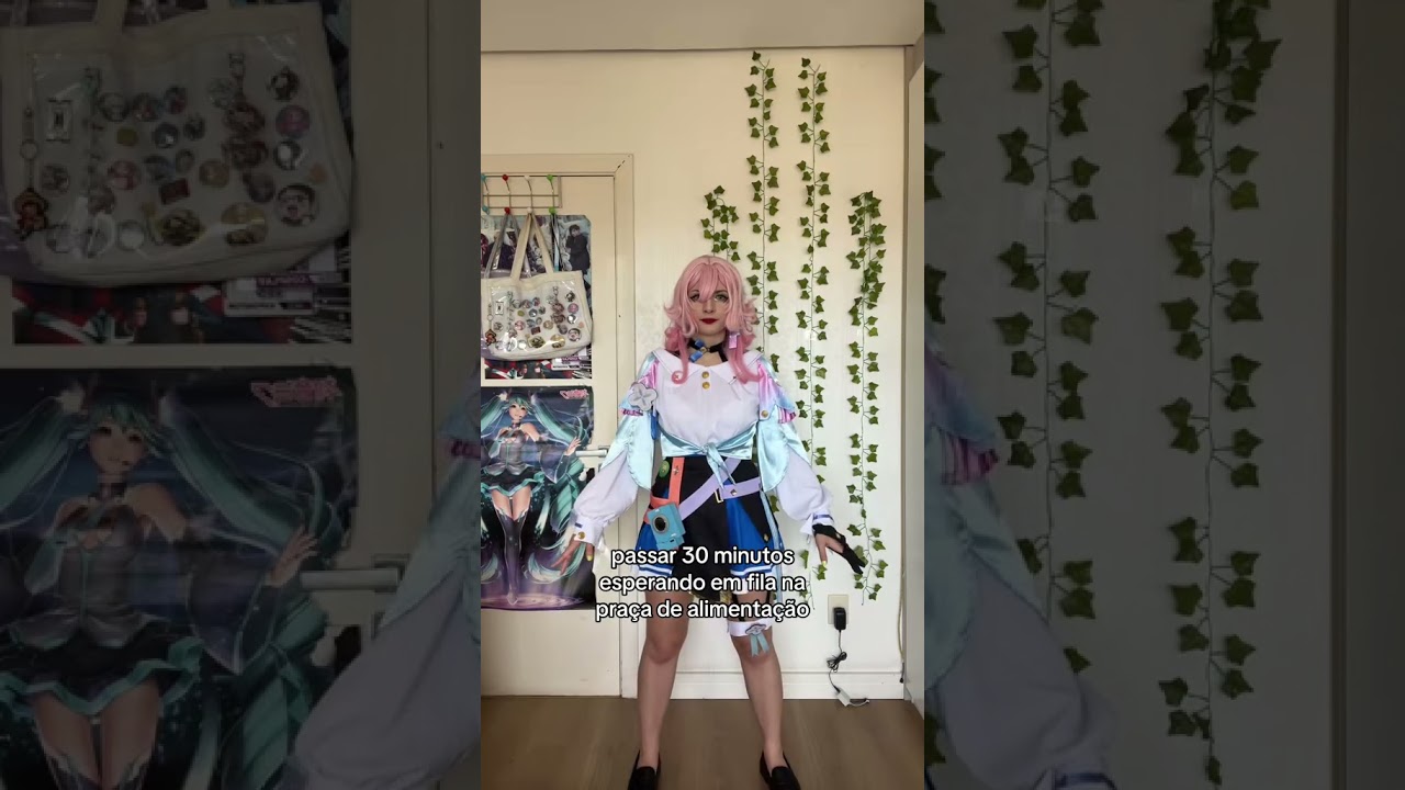 O que eu mais odeio em eventos de anime... #Cosplay #HonkaiStarRail #Shorts