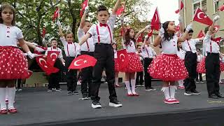 Bir Tutkudur Mustafa Kemal 23 Nisan Gösterisi Hazırlayan:Arzu TAŞTEMÜR Mithatpaşa İlkokulu 2023