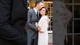 Actress Tiffani Thiessen And Brady Smith 20 Years Of Marriage Information