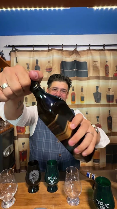 Johnnie Walker Double Black whisky  (0,7L / 40%) #whisky #cigarman #whiskytubefamily