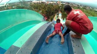 SELUNCURAN AIR TERTINGGI | HAWAI WATERPARK MALANG