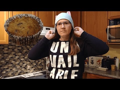How To Make The Best Banana Chocolate Chip Muffins
